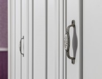 Vorschau: Romantik Kleiderschrank Türgriffe Vorschau: Romantik Kleiderschrank Türgriffe